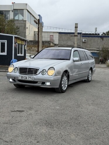 Mercedes E 220 2000, 304,232 km - 2.2 l - Bakı