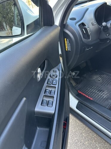 Kia Sportage 2015, 233,000 km - 2.0 l - Sumqayıt