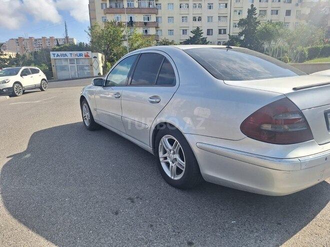 Mercedes E 220 2002, 321,250 km - 2.2 л - Bakı