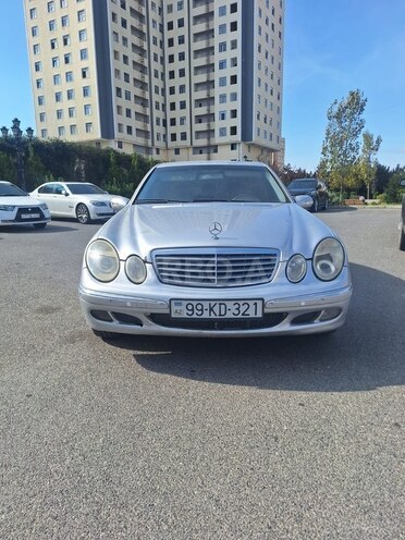 Mercedes E 220 2002, 321,250 km - 2.2 л - Bakı
