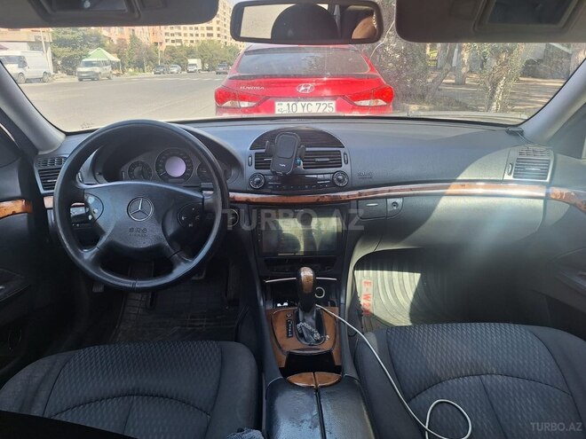 Mercedes E 220 2002, 321,250 km - 2.2 л - Bakı