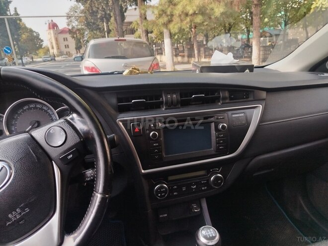 Toyota Auris 2014, 340,000 km - 1.4 l - Zaqatala
