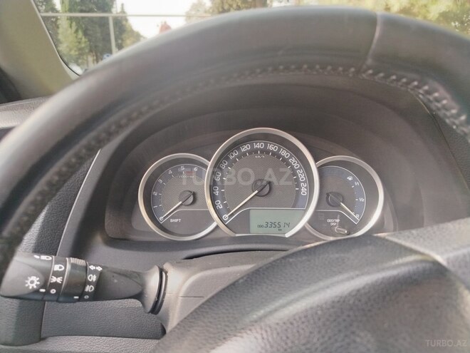 Toyota Auris 2014, 340,000 km - 1.4 l - Zaqatala