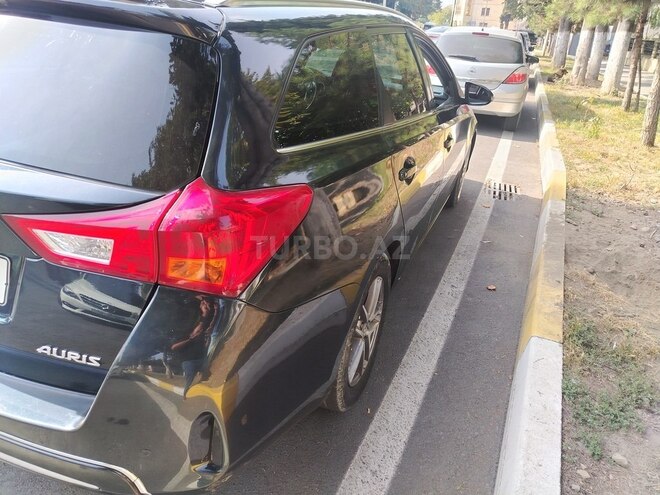 Toyota Auris 2014, 340,000 km - 1.4 l - Zaqatala