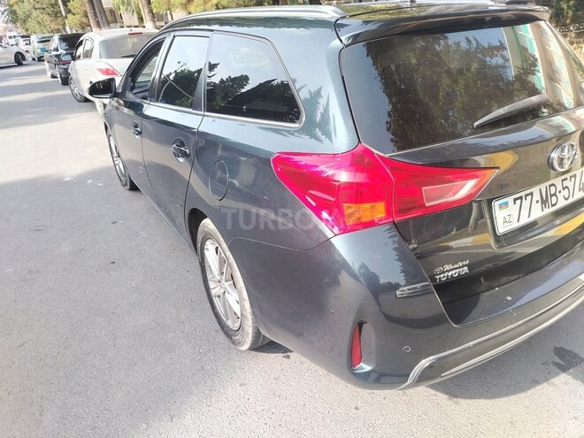 Toyota Auris 2014, 340,000 km - 1.4 l - Zaqatala