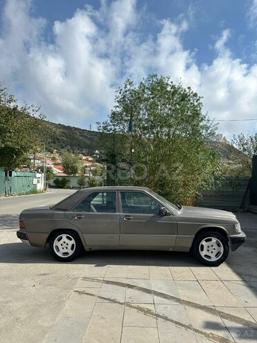 Mercedes 190 1989, 190,000 km - 2.0 л - Bakı