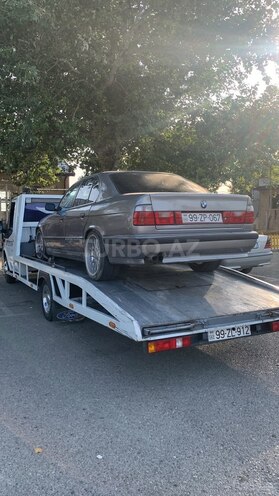 BMW 530 1992, 111,111 km - 3.0 l - Zaqatala
