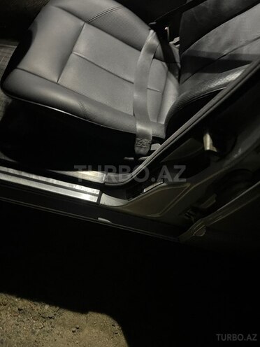Mercedes C 200 1997, 330,000 km - 2.0 l - Bakı