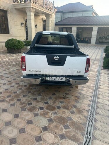 Nissan Navara 2010, 385,000 km - 2.5 l - Xudat