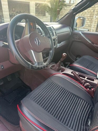 Nissan Navara 2010, 385,000 km - 2.5 l - Xudat