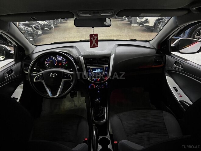 Hyundai Accent 2015, 192,000 km - 1.4 l - Sumqayıt