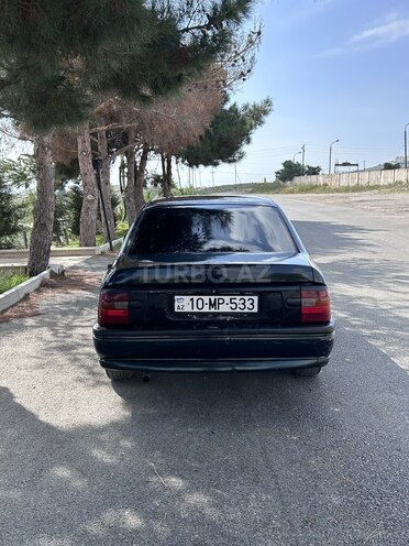 Opel Vectra 1995, 495,235 km - 2.0 л - Bakı