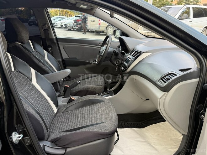 Hyundai Accent 2016, 142,000 km - 1.4 l - Bakı