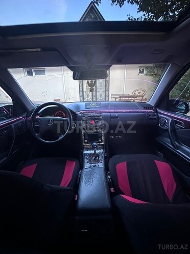 Mercedes E 240 2002, 325,000 km - 2.4 л - Tərtər