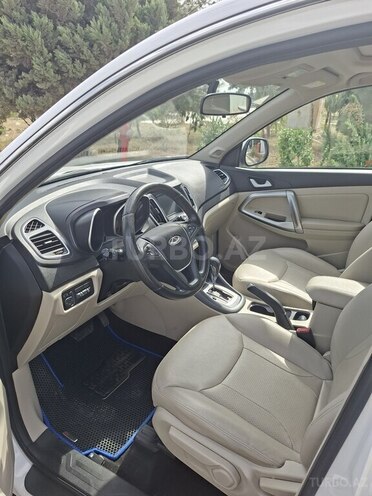 Chery  2015, 131,700 km - 2.0 l - Bakı