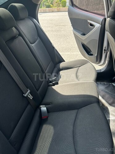 Hyundai Elantra 2014, 210,000 km - 1.8 л - Bərdə