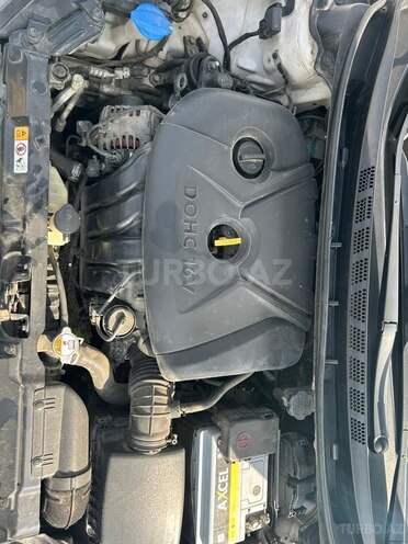 Hyundai Elantra 2014, 210,000 km - 1.8 л - Bərdə