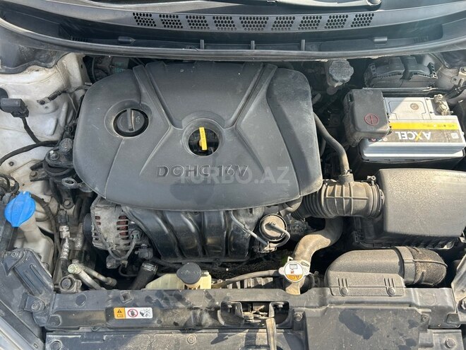 Hyundai Elantra 2014, 210,000 km - 1.8 л - Bərdə