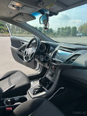 Hyundai Elantra 2014, 210,000 km - 1.8 л - Bərdə