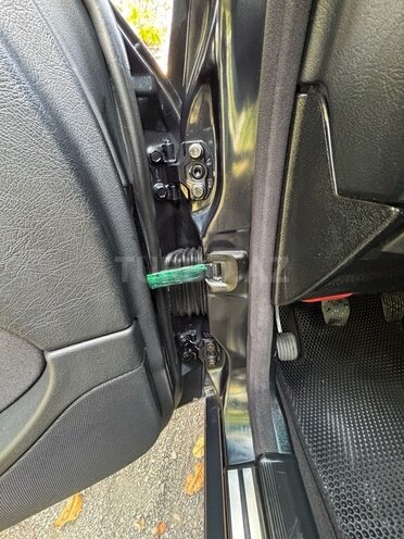 Mercedes C 180 1999, 300,000 km - 1.8 л - Qəbələ