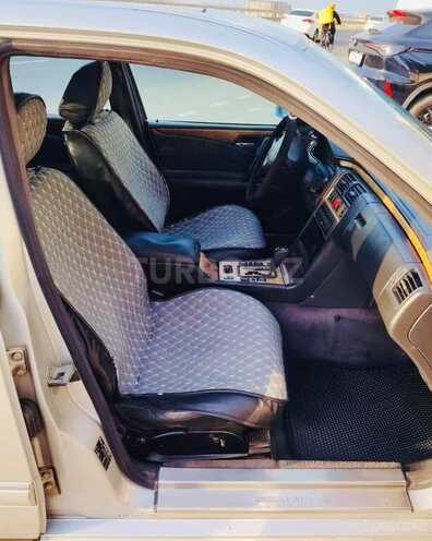 Mercedes E 300 1998, 859,460 km - 3.0 l - Bakı