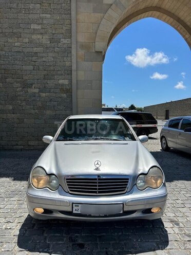 Mercedes C 220 2001, 111,111 km - 2.1 л - Bakı