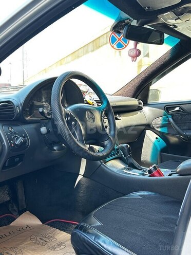 Mercedes C 220 2001, 111,111 km - 2.1 л - Bakı