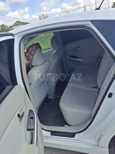 Toyota Prius 2014, 329,932 km - 1.8 l - Bakı