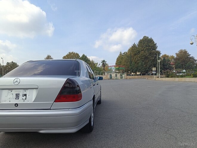 Mercedes C 230 1999, 308,975 km - 2.3 l - Bərdə