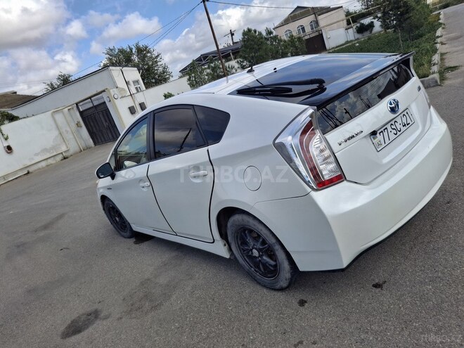 Toyota Prius 2014, 329,932 km - 1.8 l - Bakı