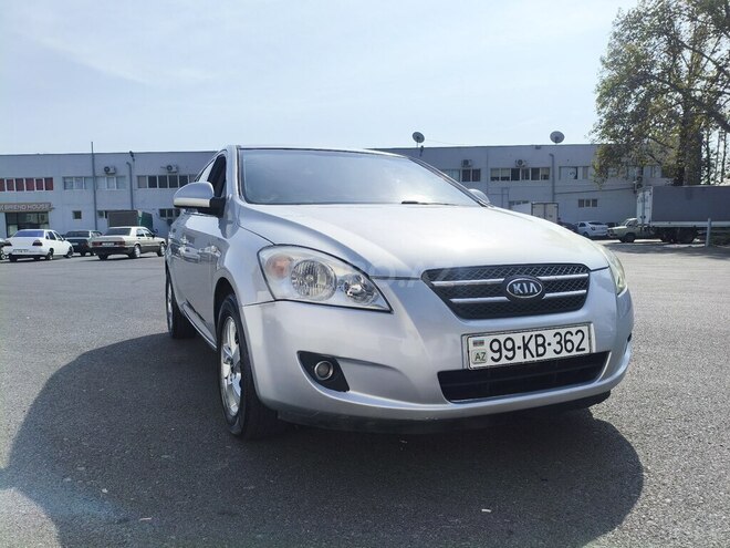 Kia Ceed 2008, 298,000 km - 1.6 l - Göyçay