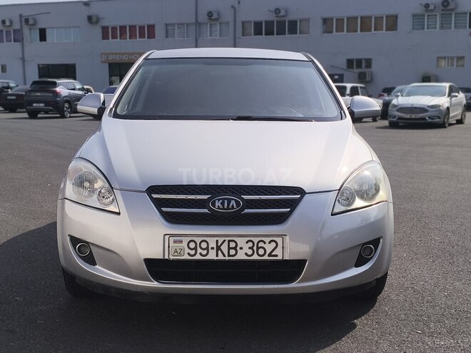 Kia Ceed 2008, 298,000 km - 1.6 l - Göyçay