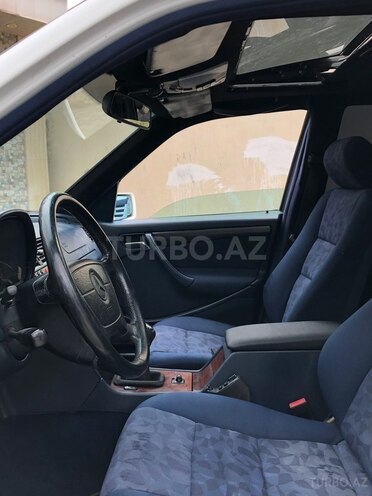 Mercedes C 200 1998, 350,000 km - 2.0 l - Sumqayıt