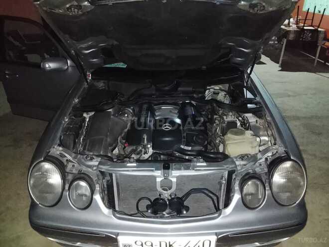 Mercedes E 240 2000, 300,000 km - 2.4 l - Goranboy