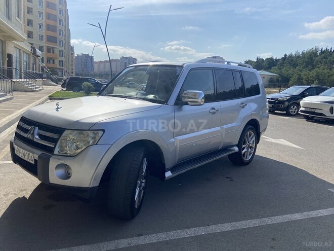Mitsubishi Pajero 2007, 236,600 km - 3.0 l - Bakı