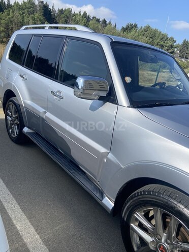 Mitsubishi Pajero 2007, 236,600 km - 3.0 l - Bakı