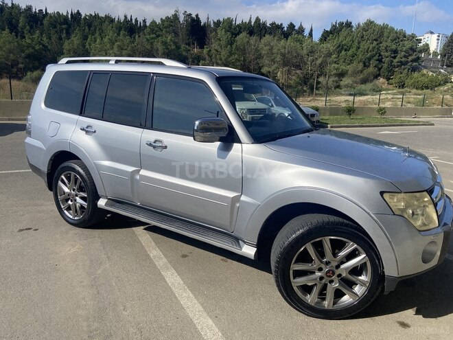 Mitsubishi Pajero 2007, 236,600 km - 3.0 l - Bakı