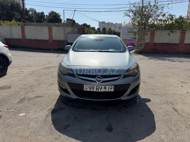 Opel Astra 2015, 240,000 km - 1.6 l - Bakı