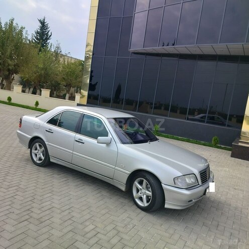 Mercedes C 240 2000, 344,000 km - 2.4 l - Masallı