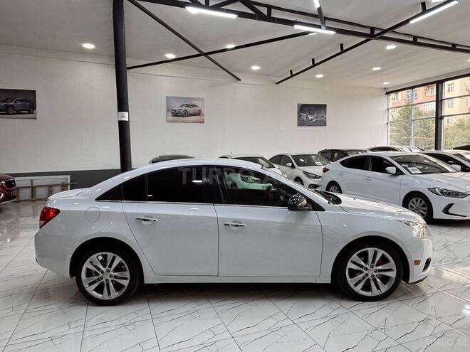 Chevrolet Cruze 2011, 220,000 km - 1.4 l - Sumqayıt
