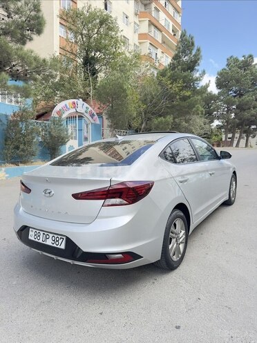 Hyundai Elantra 2019, 113,000 km - 2.0 l - Bakı