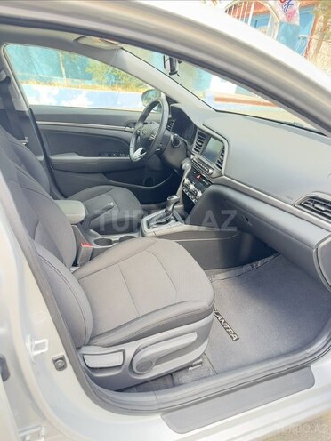 Hyundai Elantra 2019, 113,000 km - 2.0 l - Bakı