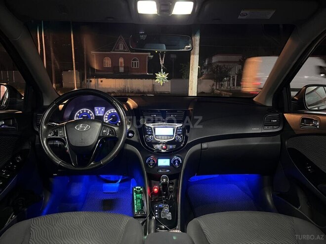 Hyundai Accent 2011, 337,000 km - 1.6 л - Lənkəran