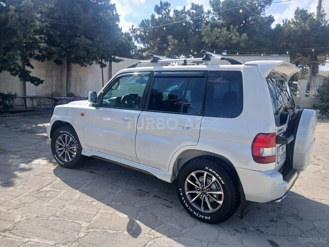 Mitsubishi Pajero io 2000, 430,386 km - 2.0 l - Bakı