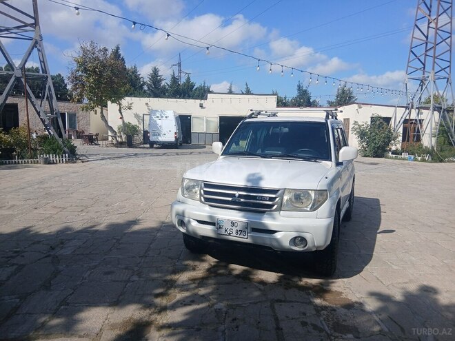 Mitsubishi Pajero io 2000, 430,386 km - 2.0 l - Bakı