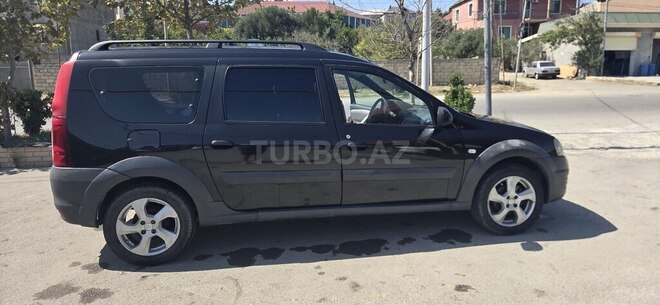 LADA (VAZ) Largus Cross 2017, 405,000 km - 1.6 l - İsmayıllı