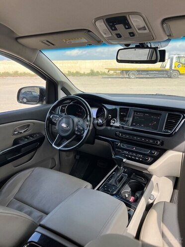 Kia Carnival 2017, 220,000 km - 2.2 l - Bakı