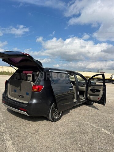 Kia Carnival 2017, 220,000 km - 2.2 l - Bakı
