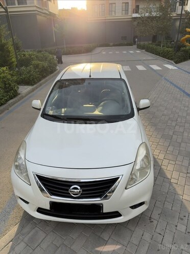 Nissan Sunny 2013, 125,000 km - 1.5 l - Bakı