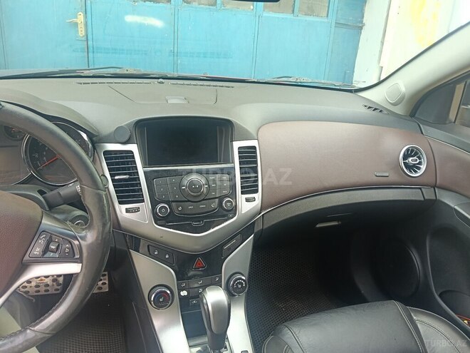 Chevrolet Cruze 2013, 235,000 km - 1.4 л - Bakı